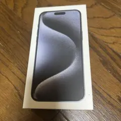 Apple iPhone 15 Pro 本体と付属品　　から箱