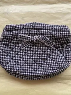 ピンクハウス　ポーチ