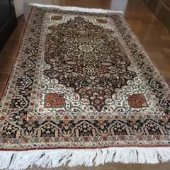 ペルシャ絨毯　絵画絨毯　手織り　タペストリー　横495✖️縦675㎜ ペルシャ絨毯 絵画絨毯 手織り タペストリー 横495✖️縦675㎜ - メルカリ
