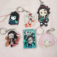 鬼滅の刃 アクリルキーホルダー 4個セット - メルカリ