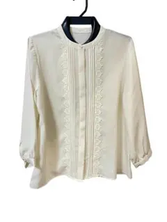 ハニーズ　ピンタックレースブラウス　オフ白