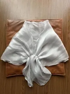 ホワイトグレー　シフォンショール