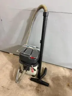 445 イーバリュー(E-Value) 乾湿両用掃除機 12L EVC-120S - メルカリ