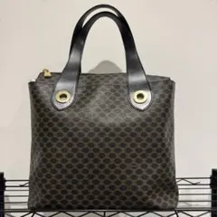CELINE 「トリオンフ柄（マカダム系）」のワンショルダーバッグ系