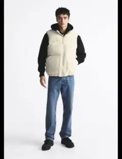 ダウンベスト Sサイズ クリーム色