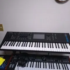 YAMAHA MODX6+ シンセサイザー