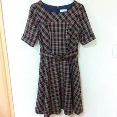 パターンフィオナ 半袖ワンピース ネイビー 赤 チェック柄 ベルトつき Мサイズ