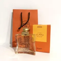 【極希少・非売品】HERMESヴァンキャトル フォーブル 練り香水 コンパクト 極希少・非売品】HERMESヴァンキャトル フォーブル 練り香水