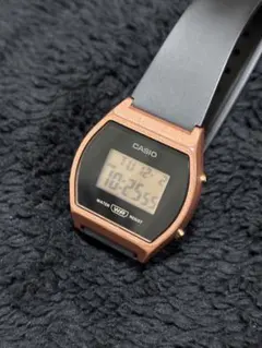 Item thumbnail for item f5ea2d0a-5236-4f2c-893d-78a2f3afb817