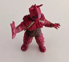 巨大ヤプール人　フィギュア