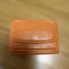 ムラ　オレンジ レザー 三つ折り財布のサムネイル