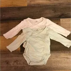 H&M エイチアンドエム ロンパース２枚セット
