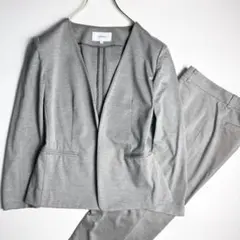 美品　アンタイトル　ノーカラージャケット　パンツ　　セットアップ　グレー　2