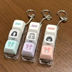 MISAMO POPUP キーホルダー3種セット　キーキャップ MISAMO POP UP キーキャップキーホルダー 3個セット TWICE - メルカリ