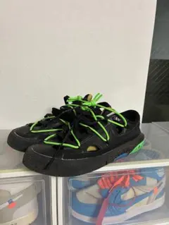 Nike Off-White Blazer Low Blackのサムネイル