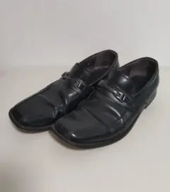 REGAL 黒 レザー ドレスシューズ バックル付き　穴あり