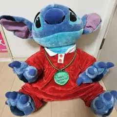 DisneyStore スティッチ 2004 クリスマス 限定特大ぬいぐるみ - メルカリ