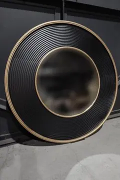 Item thumbnail for item dadeefd6-330c-42e9-a68e-f0480904e4a2