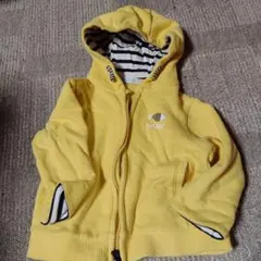 フードつき裏起毛イエローパーカー