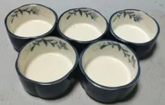 青色と白色の花柄ボウル 5個セット