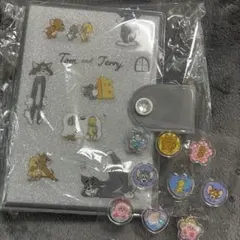 カミオジャパン　トムとジェリー シールバインダー キラキラ　シール帳　おまけ付き