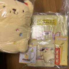 一番くじ　ポムポムプリン　キャリーケース　ぬいぐるみ　マグ　などセット