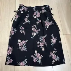 MISCH MASCH フラワー 花柄 スカートのサムネイル