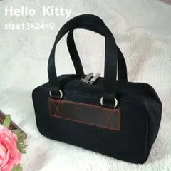 【ハローキティ　スクエアハンドバッグ】ブラック×レッド　サンリオ