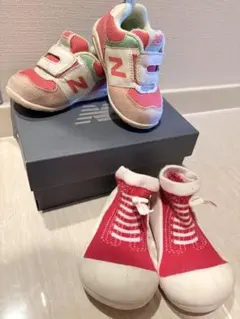 New Balance ベビーシューズ 2足セット