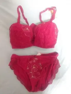 AMO STYLE レッド ブラジャーショーツセット F70 M