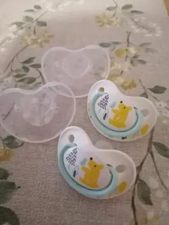 Item thumbnail for item f51b32c8-7a60-49e7-9406-212e23459192