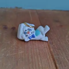 ビンテージフェーブ　白ウサギ　フランス製ミニチュア雑貨置物　不思議の国のアリス