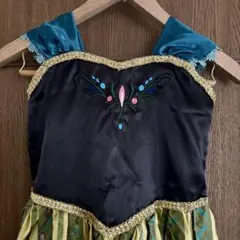 新品未使用タグ付 ハロウィンアナと雪の女王アナのドレス子供用150cm