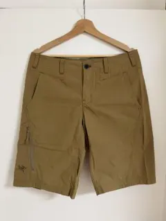 【極美品】ARC'TERYX アークテリクス Stowe Short 32のサムネイル