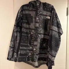 THE NORTH FACE バンダナ柄 ナイロンジャケット