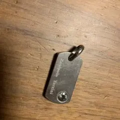 ネックレス チェーンなし