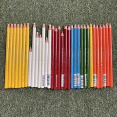 色鉛筆 33本セット