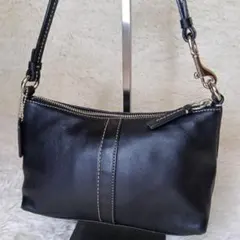 COACH leather oneshoulder Bag Y2K　ポーチ