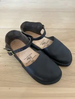 美品オーロラシューズ　AURORA SHOES ニューチャイニーズ　22.5cmのサムネイル