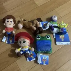 新品タグ付き】しまむら トイストーリー コラボ ぬいぐるみチャーム 4