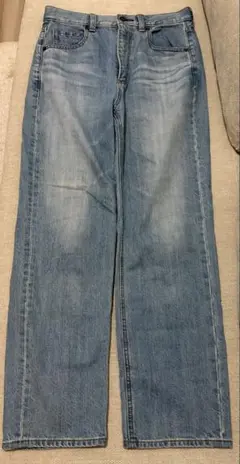 GU ハイウエストストレートジーンズ　Mサイズ