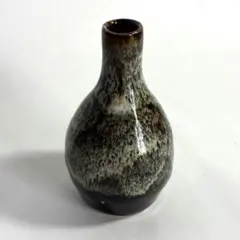ヴィンテージ　モダン　レトロ　シャビー　古道具　蚤の市　花瓶　フラワーベース