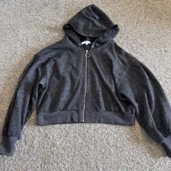 クロップド トップス