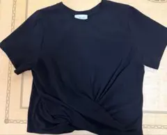 emmi フロントツイスト 半袖Tシャツ ブラックのサムネイル