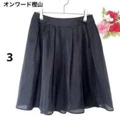 ❣️オンワード樫山❣️シアータックフレアスカート ひざ丈 上品 透け感 ブラック 黒のサムネイル