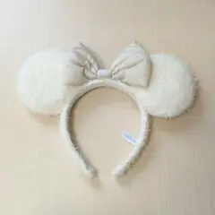 ディズニー　カチューシャ　白