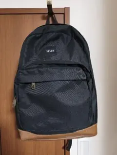 HUF　リュックのサムネイル