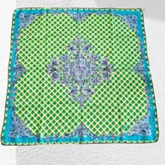 VERSACE ヴェルサーチ　大判ハンカチ　52cm　バロック×チェック柄