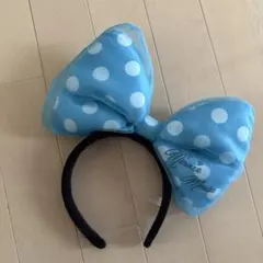 ミニーマウス風 水玉カチューシャ デカリボン