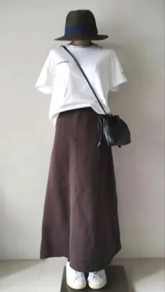 やまちゃん様 C5431 Tシャツ×ニットスカートコーデ